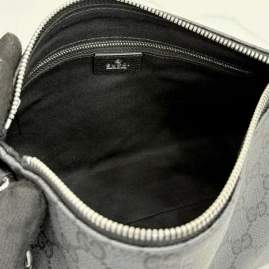 Picture of Gucci Wallets _SKUfw238758395fw